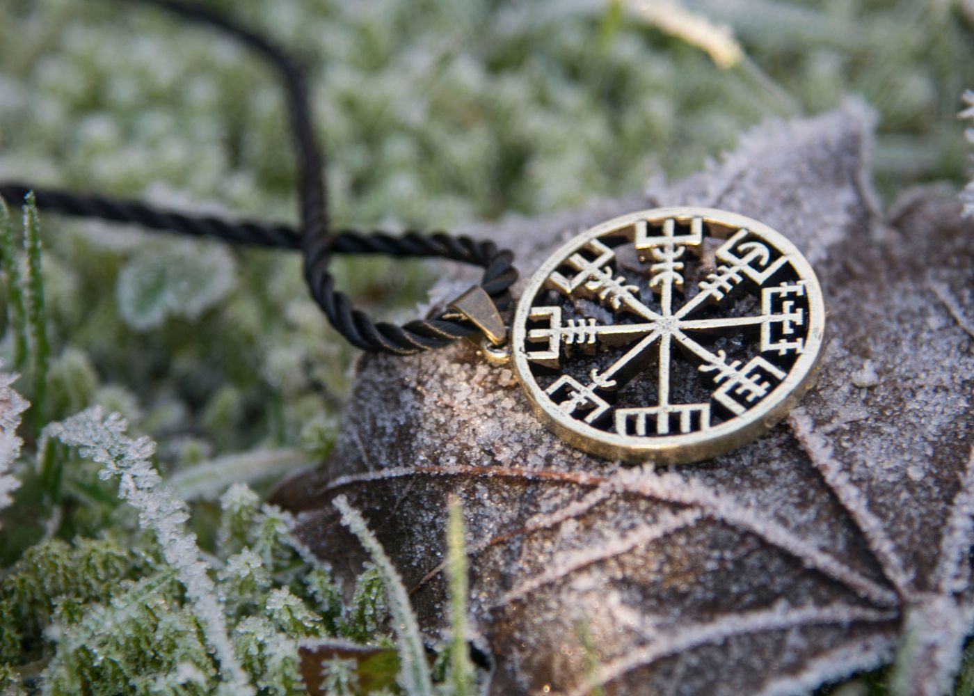 viking-compass-meaning-symbolscholar