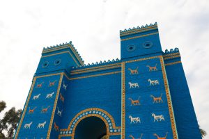 The Powerful Meaning Behind The 8 Point Star In Islam - SymbolScholar